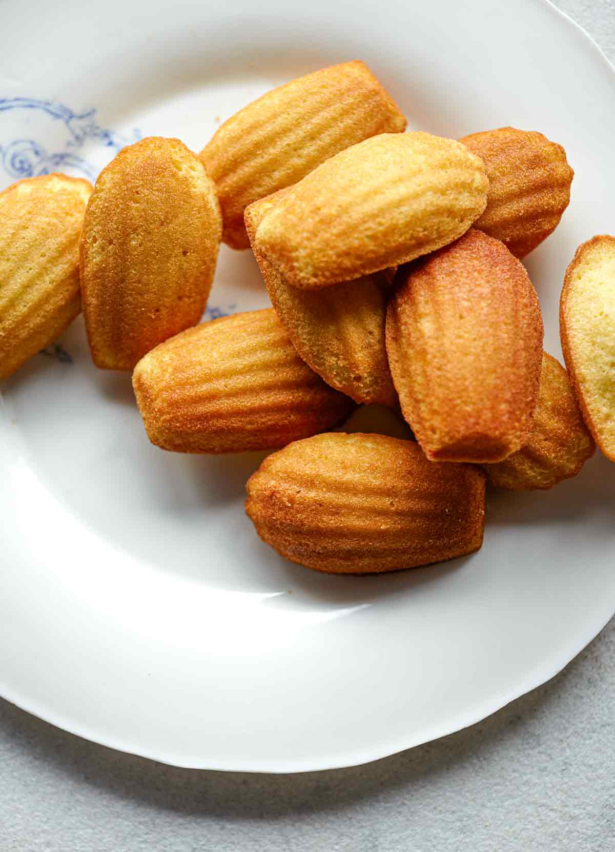 French Madeleines Recipe | Leite&amp;#39;s Culinaria