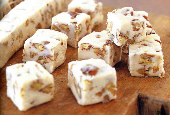 Maple Pecan Fudge