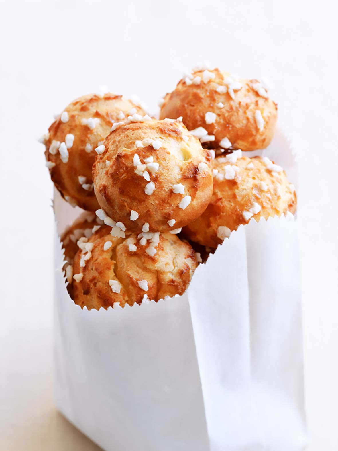 Cream Puffs with Pearl Sugar