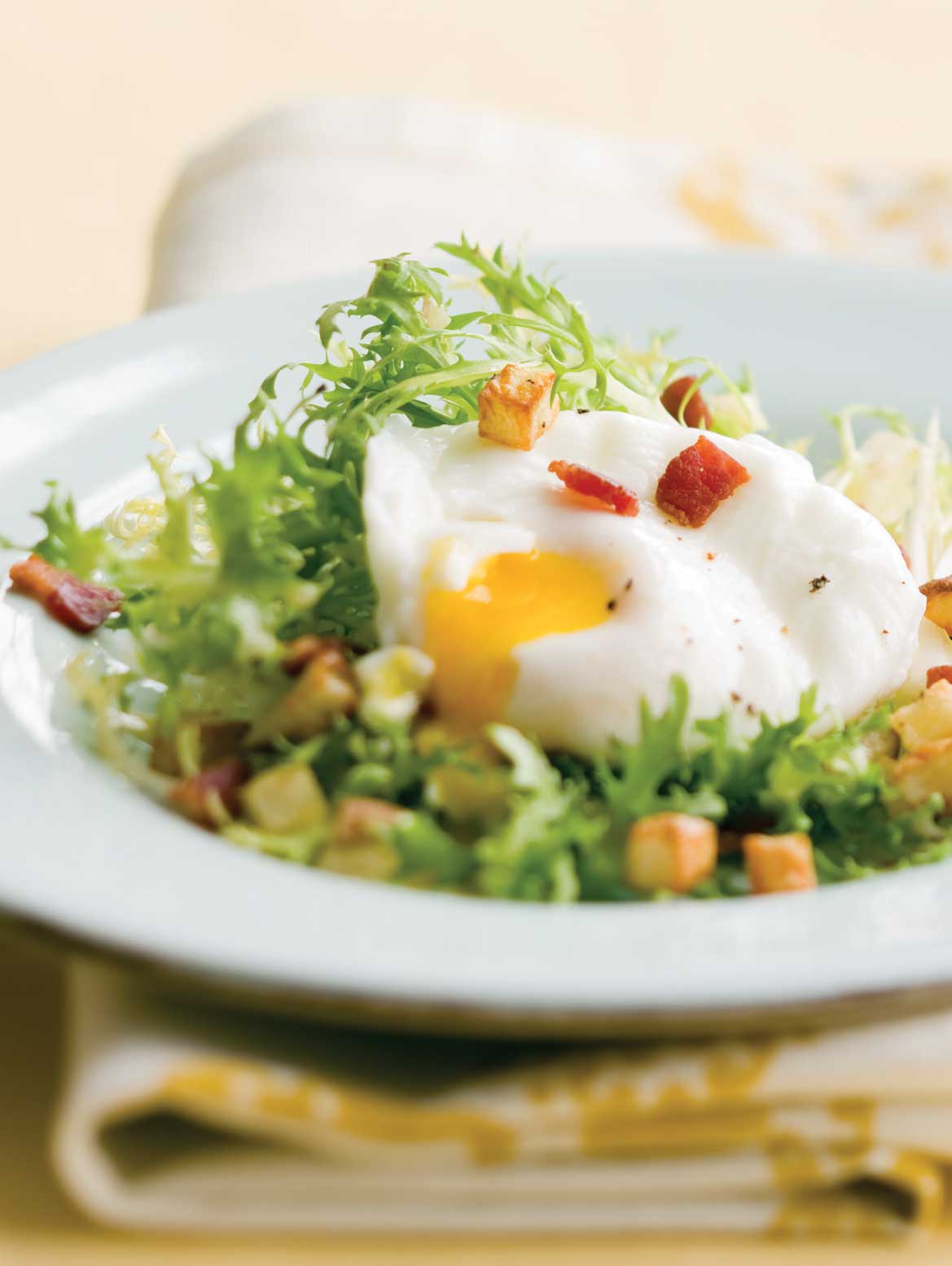 Lyonnaise Salad