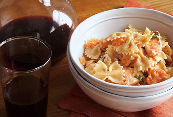 Farfalle with Fresh Salmon