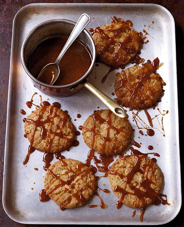 Ginger Chili Caramel Cookies