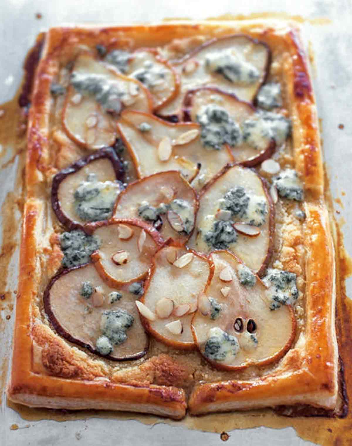 Pear Tart With Blue Cheese And Honey - 