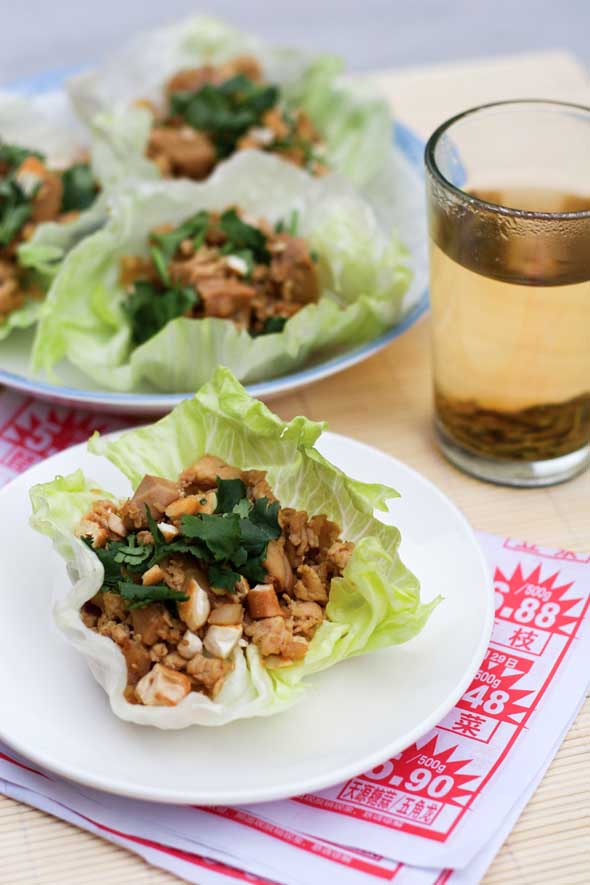 Chinese Chicken Lettuce Cups Recipe | Leite's Culinaria