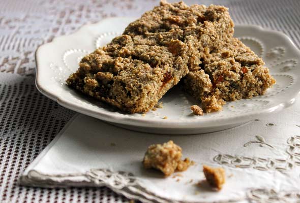 Fruit-Filled Breakfast Bars