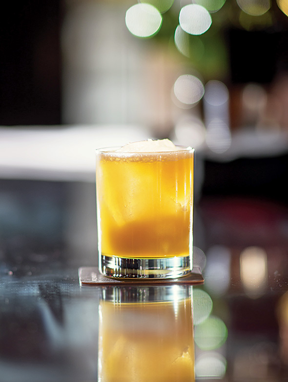Gold Rush Cocktail