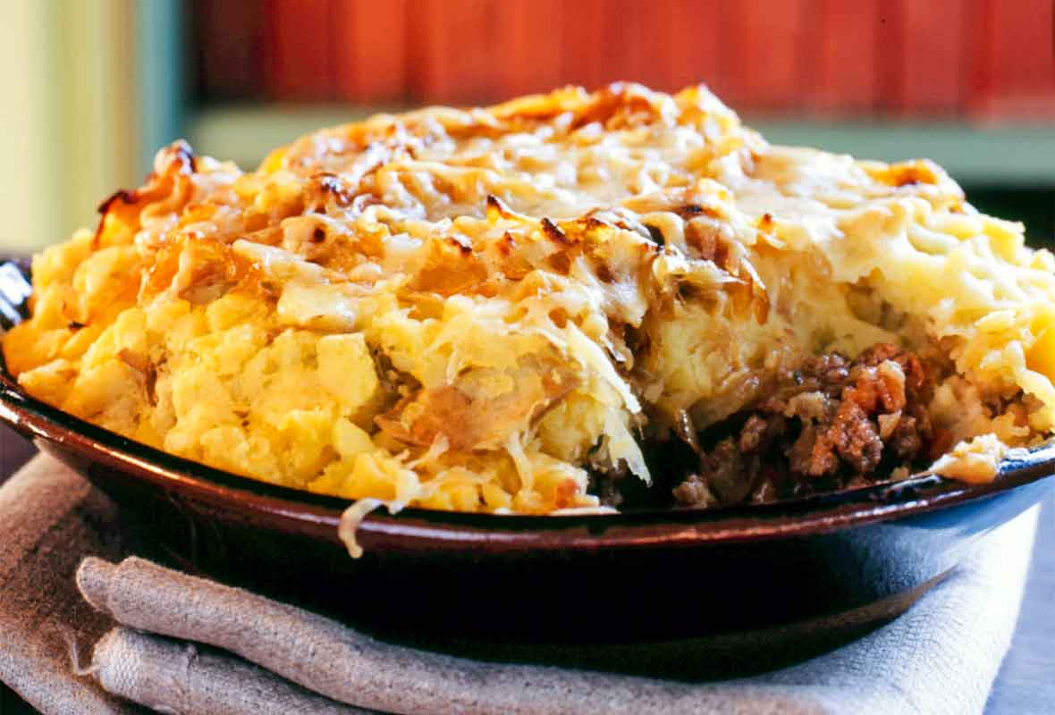 Shepherd S Pie With Onions And Cheddar Recipe Leite S Culinaria