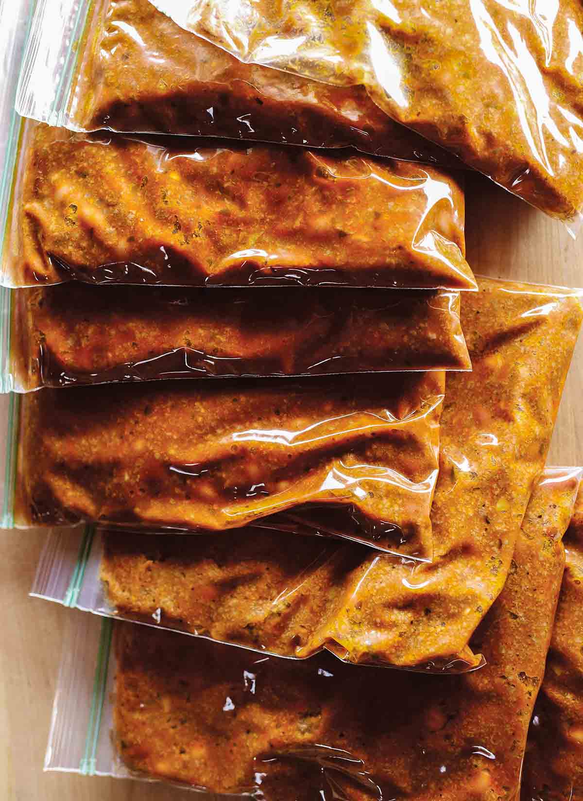 Eight resealable freezer bags filled with easy chili.