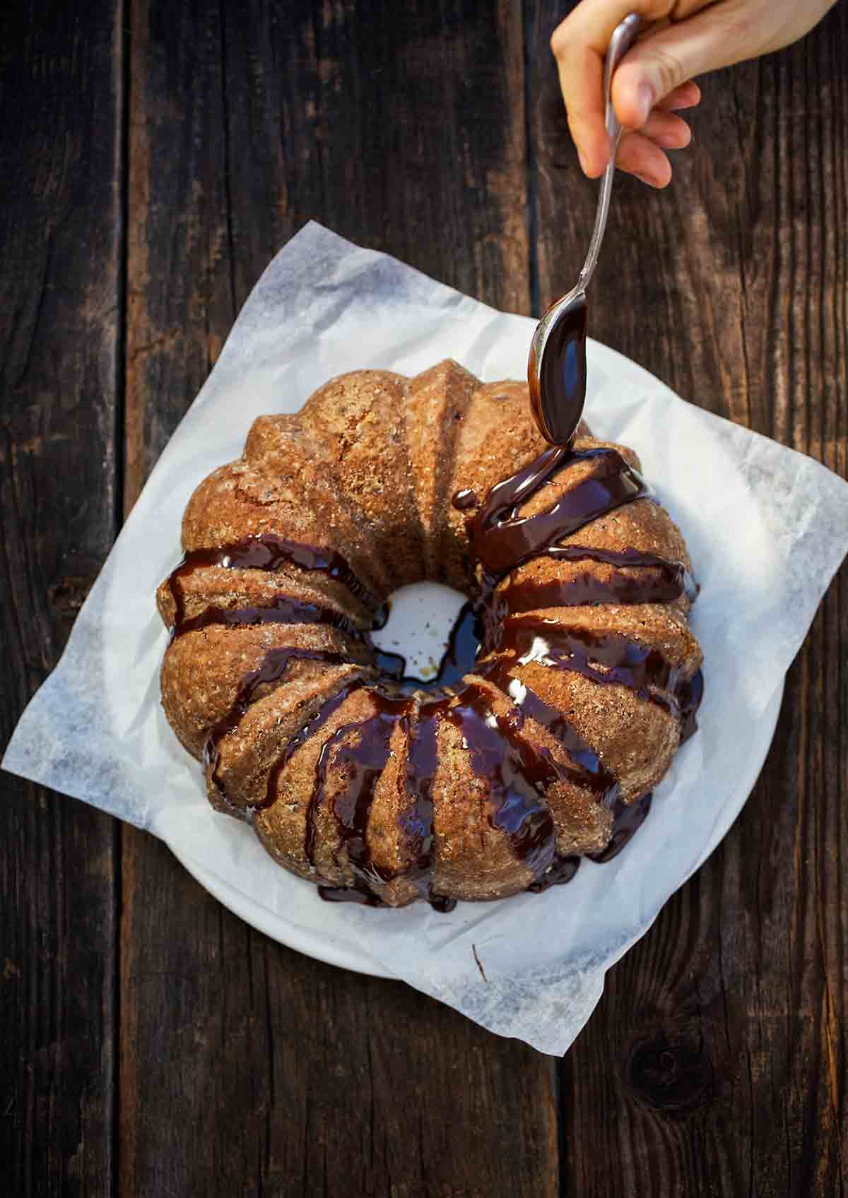 This image has an empty alt attribute; its file name is spiced-sweet-potato-bundt-cake.jpg