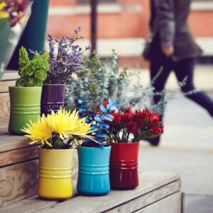 Le Creuset Utensil Crock with flowers