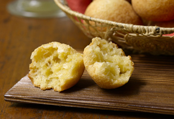 Brazilian Cheese Rolls