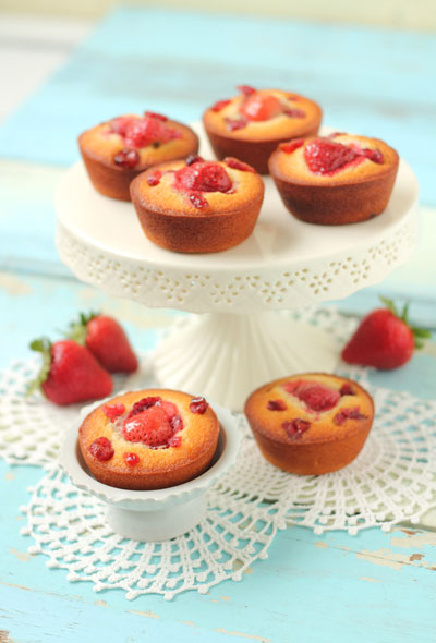 Mini Muffin Strawberry Financiers